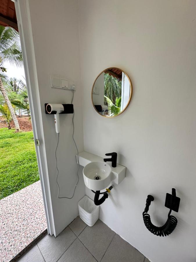 Beach N Breeze Glamping Malacca Kültér fotó