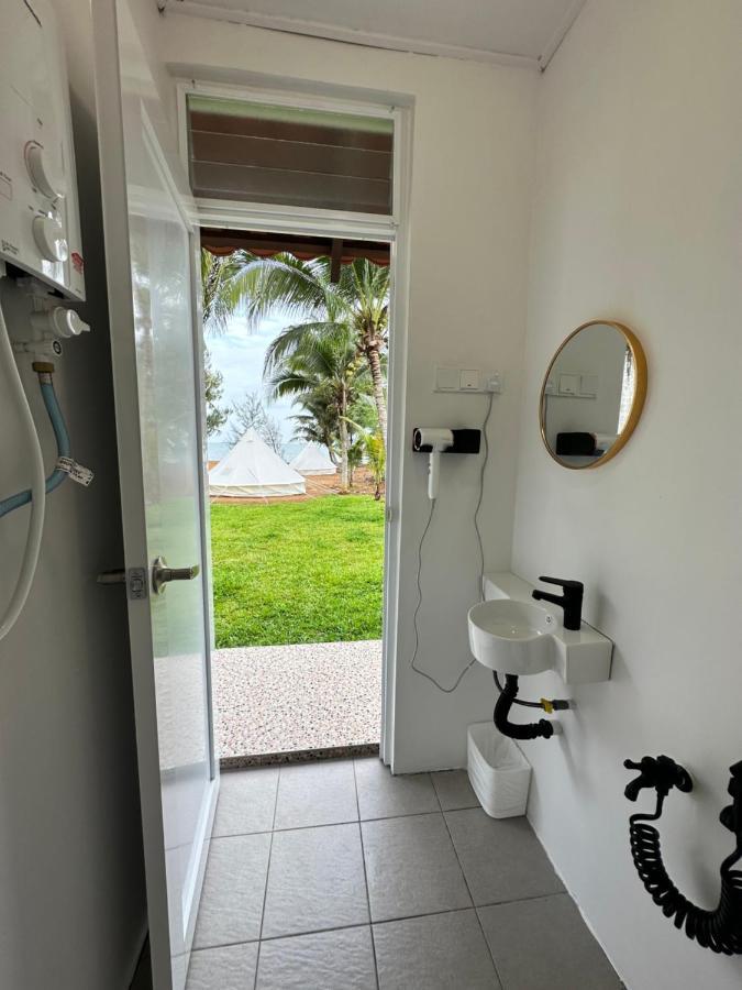 Beach N Breeze Glamping Malacca Kültér fotó