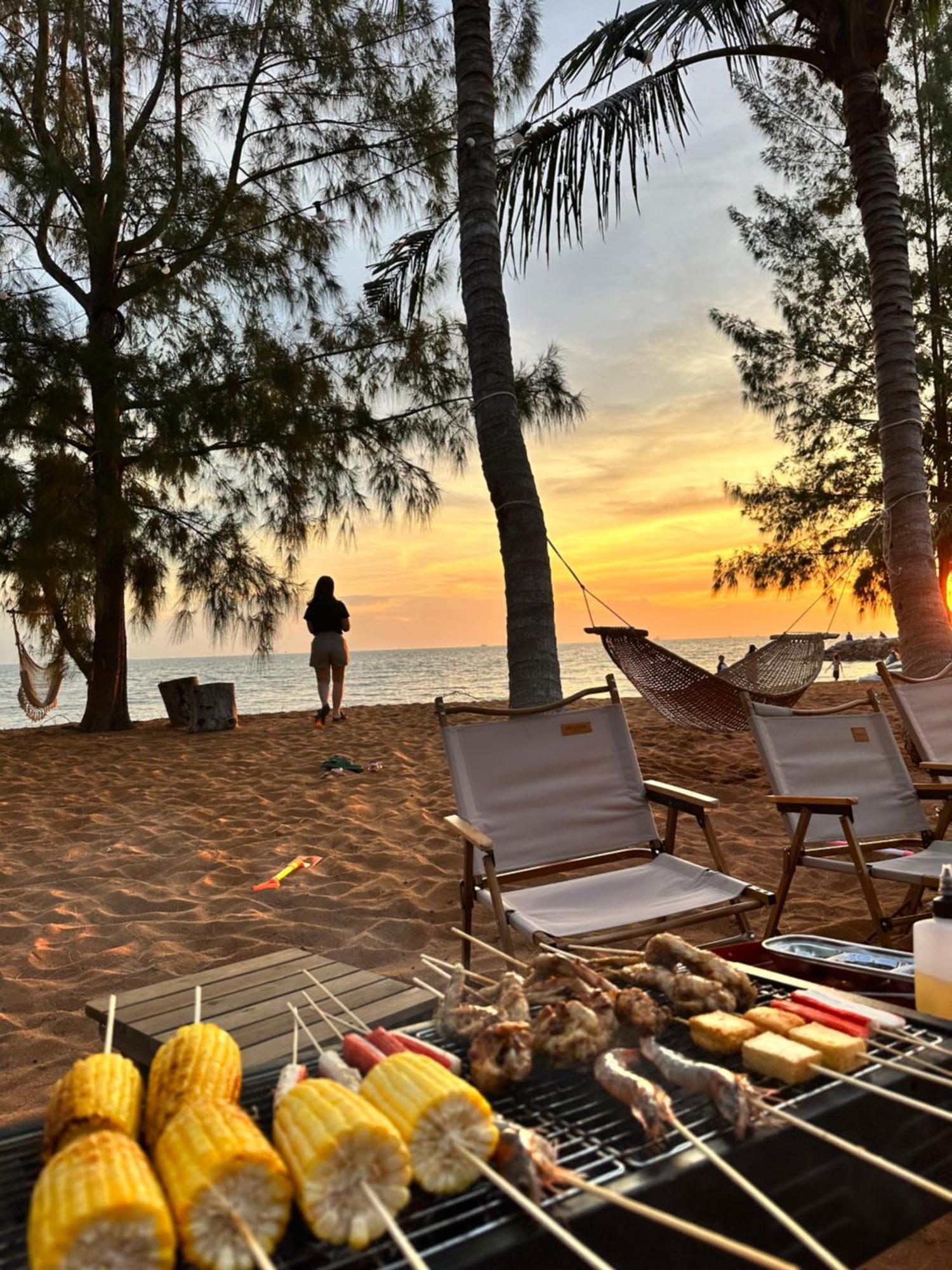 Beach N Breeze Glamping Malacca Kültér fotó